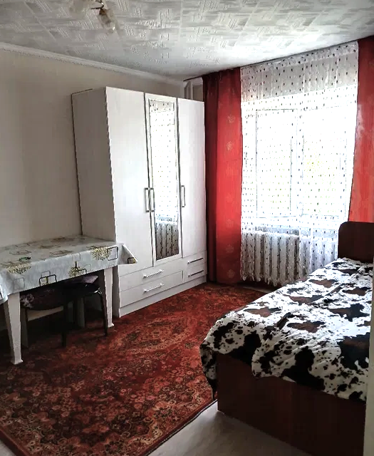 Сдаётся 3-комнатная квартира, 65.2 м²