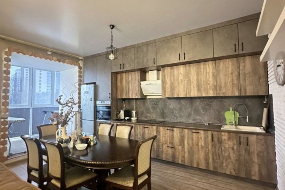 Сдаётся 3-комнатная квартира, 89.2 м²