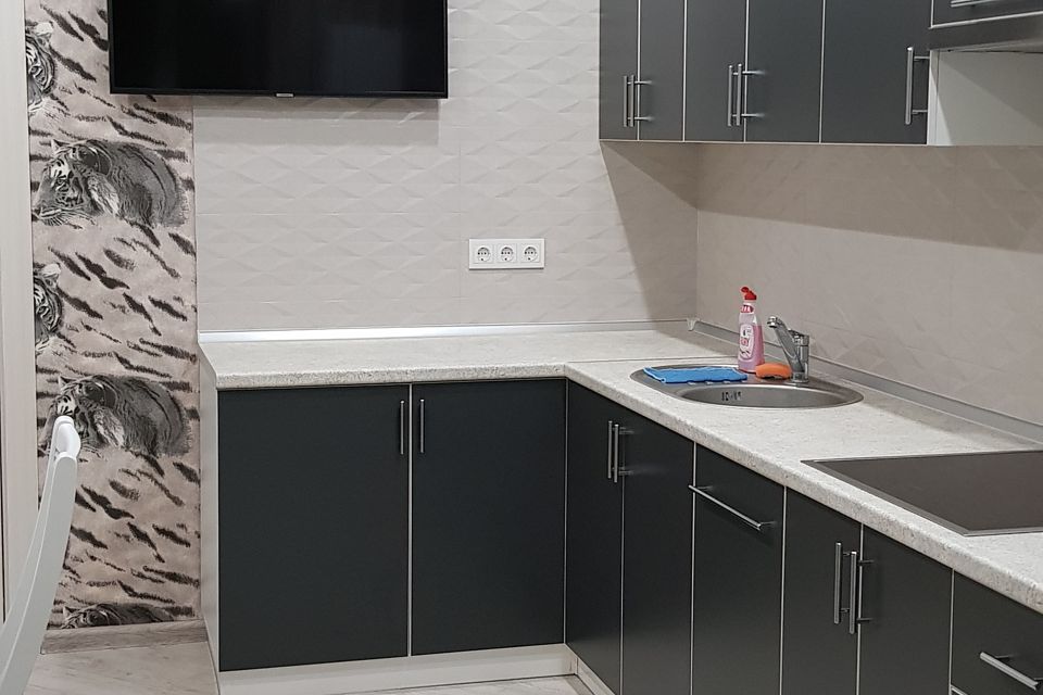 Сдаётся 1-комнатная квартира, 43 м²