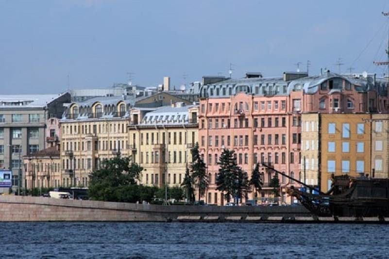 Сдаётся 4-комнатная квартира, 150 м²