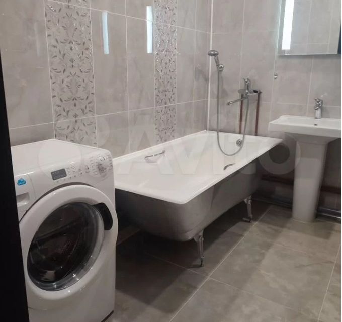 Сдаётся 2-комнатная квартира, 53 м²
