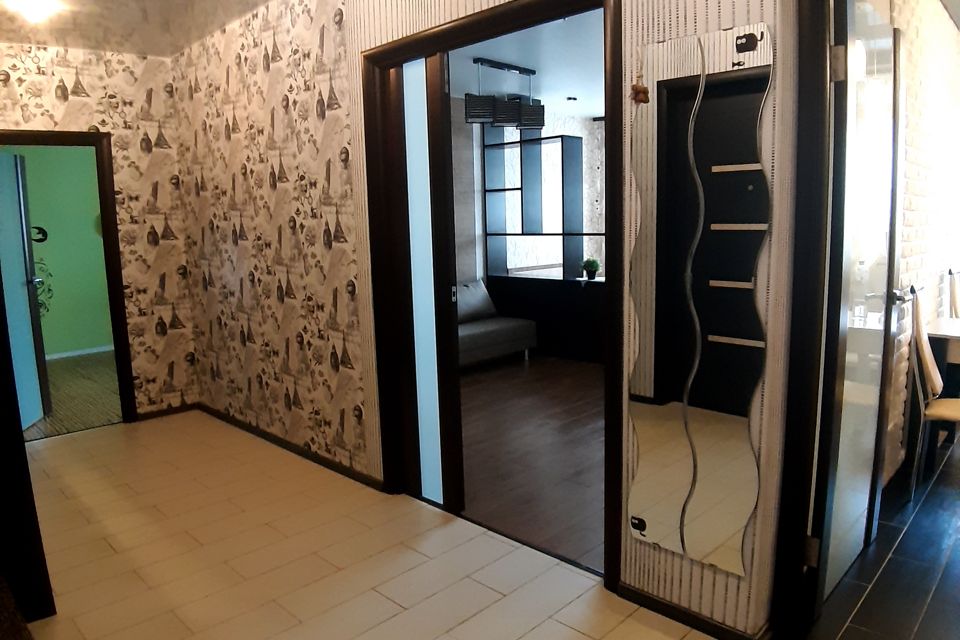 Сдаётся 2-комнатная квартира, 62.4 м²