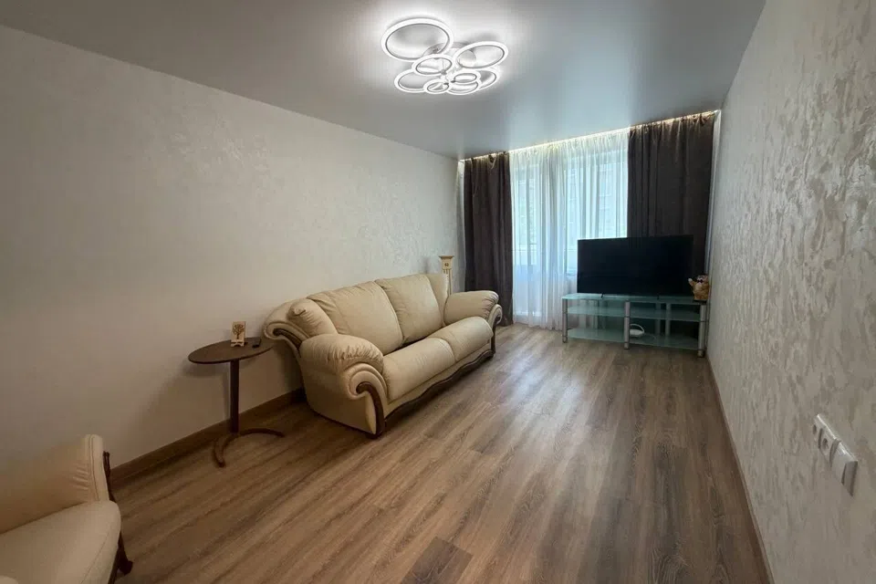 Сдаётся 2-комнатная квартира, 50 м²
