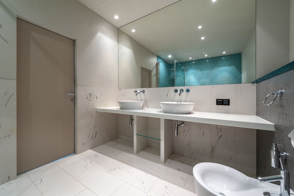 Сдаётся 3-комнатная квартира, 107 м²