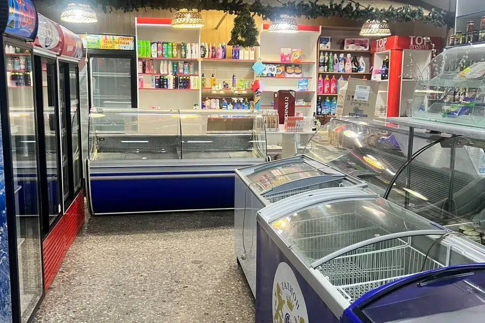 Сдаётся помещение своб. назначения, 220 м²