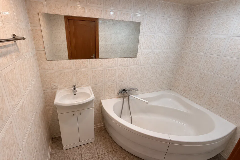 Сдаётся помещение своб. назначения, 1624 м²