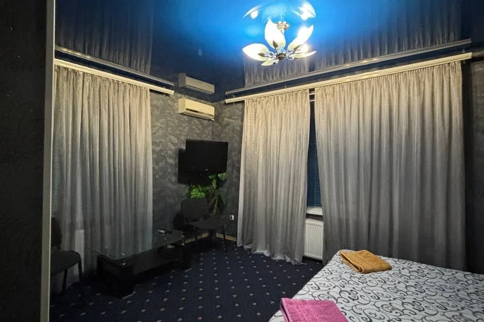 Сдаётся 2-этажный дом, 150 м²