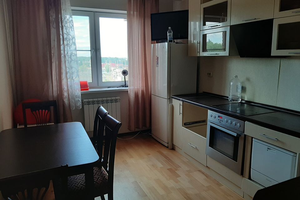 Сдаётся 2-комнатная квартира, 54 м²