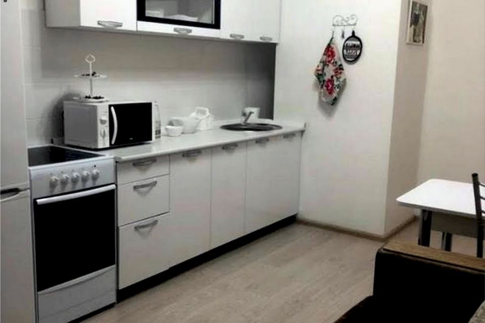 Сдаётся 1-комнатная квартира, 41 м²