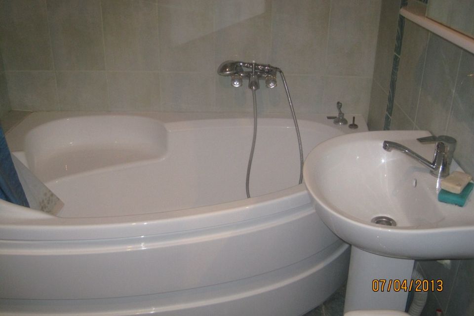 Сдаётся 1-комнатная квартира, 40 м²