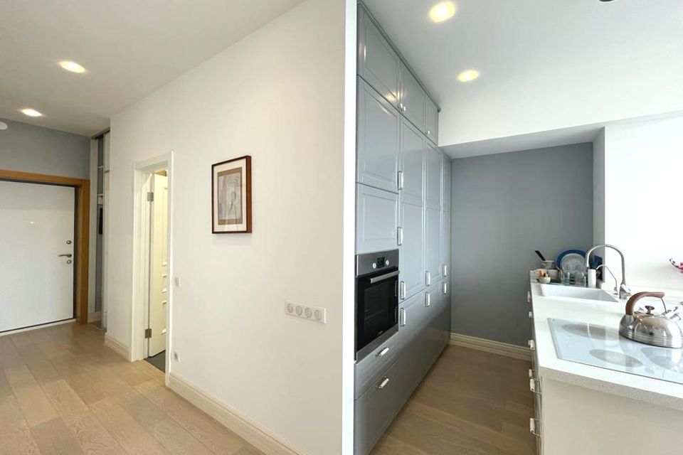 Сдаётся 2-комнатная квартира, 65 м²