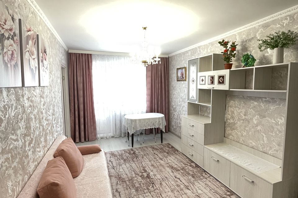 Сдаётся 2-комнатная квартира, 43.2 м²