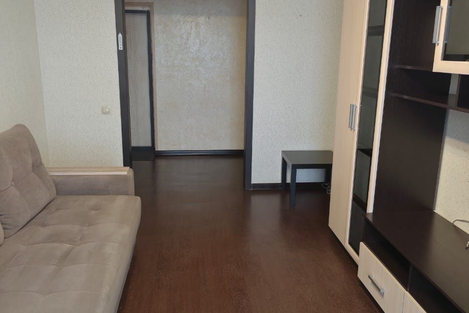 Сдаётся 1-комнатная квартира, 43 м²
