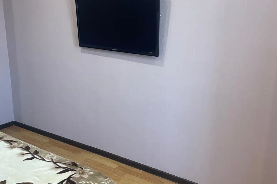 Сдаётся 1-комнатная квартира, 42 м²
