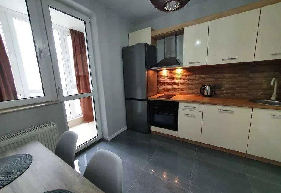 Сдаётся 1-комнатная квартира, 42 м²