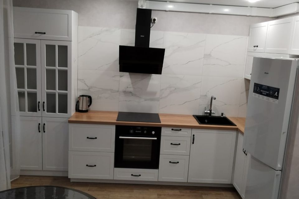 Сдаётся 1-комнатная квартира, 43 м²