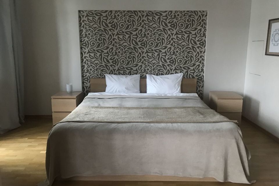 Сдаётся 1-комнатная квартира, 50 м²