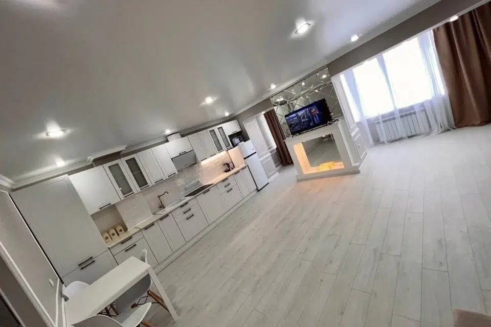 Сдаётся 3-комнатная квартира, 90 м²
