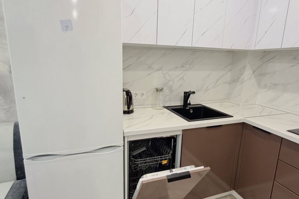 Сдаётся 2-комнатная квартира, 52 м²