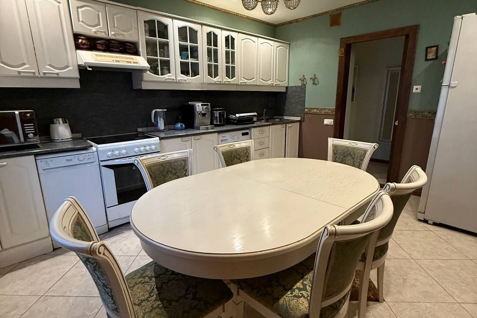 Сдаётся 3-комнатная квартира, 79 м²