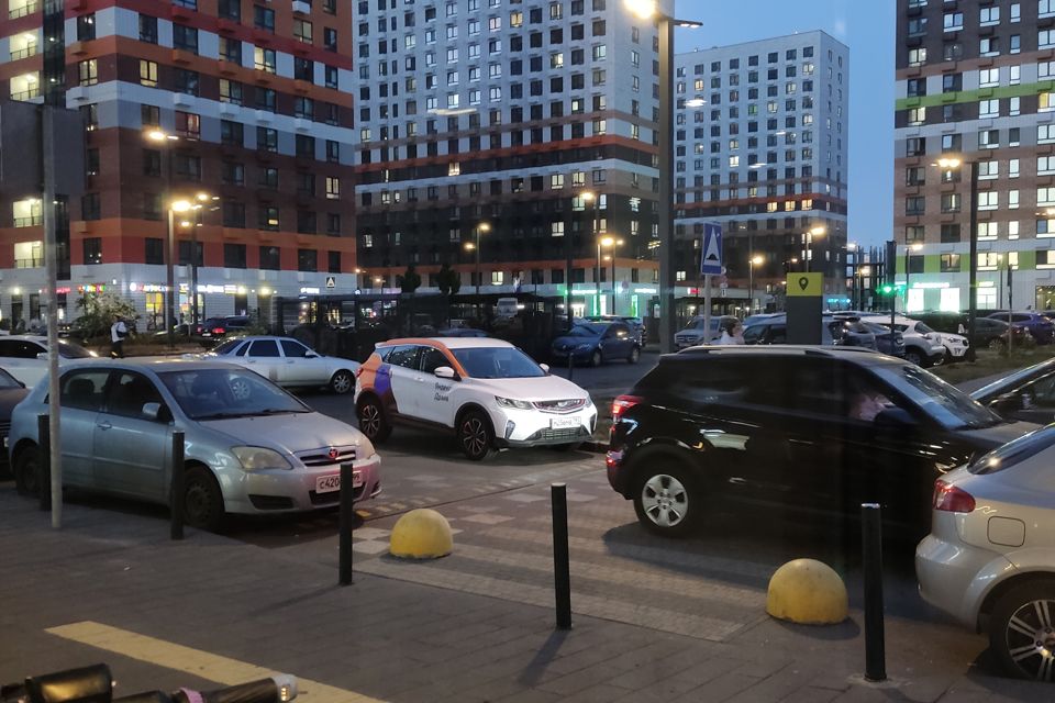 Сдаётся 3-комнатная квартира, 54.6 м²