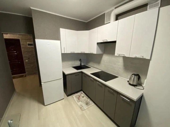 Сдаётся 1-комнатная квартира, 42.7 м²