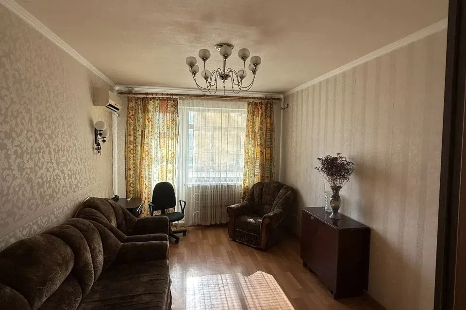 Сдаётся 3-комнатная квартира, 70 м²