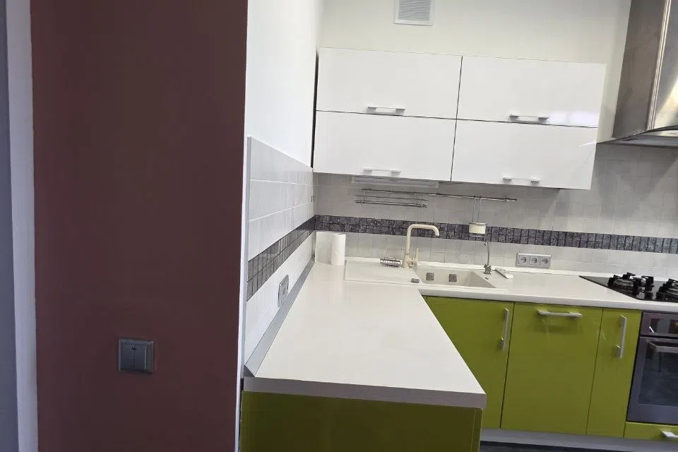 Сдаётся 2-комнатная квартира, 55 м²