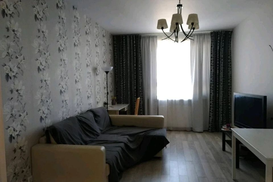 Сдаётся 2-комнатная квартира, 69 м²