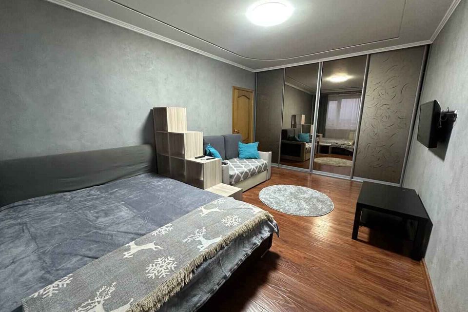 Сдаётся 1-комнатная квартира, 38 м²