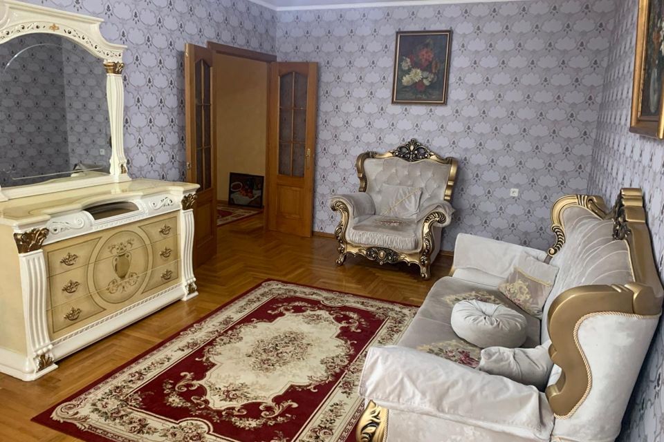 Сдаётся 3-комнатная квартира, 76.2 м²