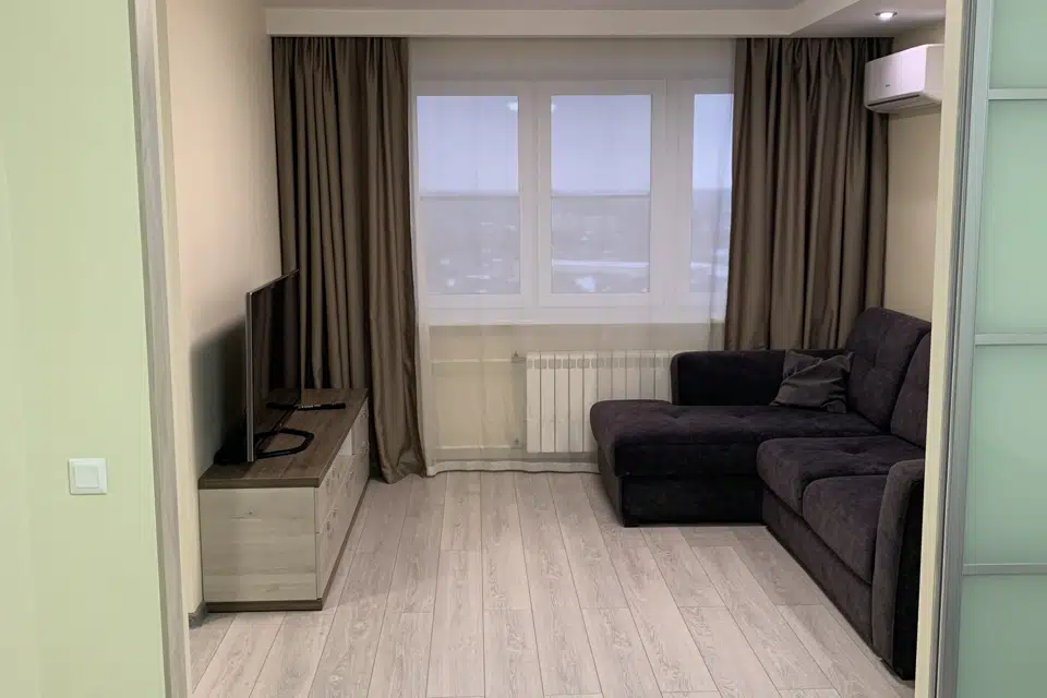 Сдаётся 1-комнатная квартира, 52.6 м²