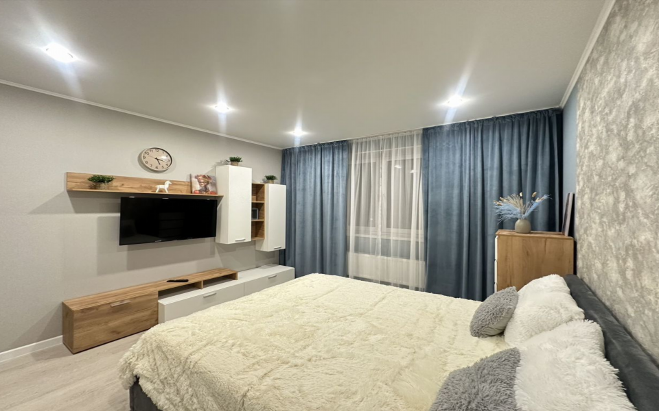 Сдаётся 1-комнатная квартира, 50 м²