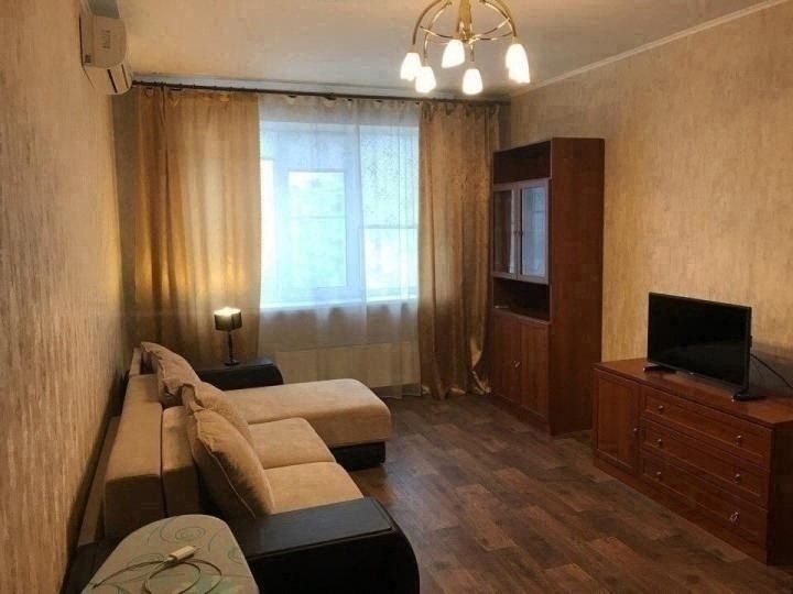 Снят одна комната квартира. Снять 2 комнатную квартиру в Шарыпово на длительный срок 1 мкрн. Снимать квартиру в Ирбите на длительный срок недорого. Сдам квартиру в Тамбове. Сдам квартиру Полевая 14 Бугры