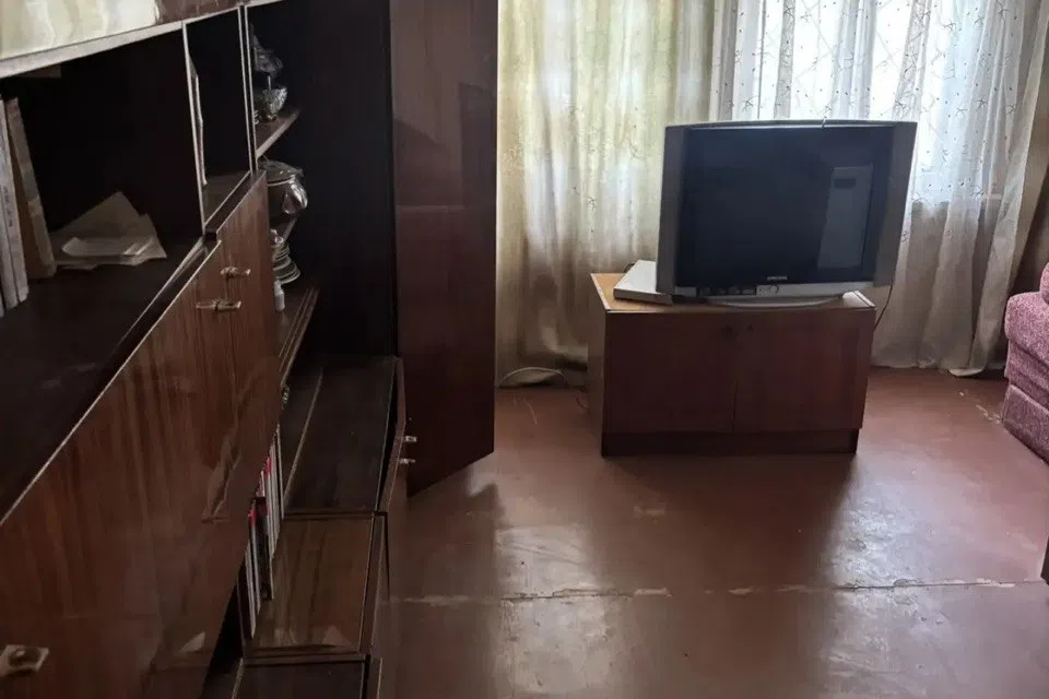 Сдаётся 2-комнатная квартира, 160 м²