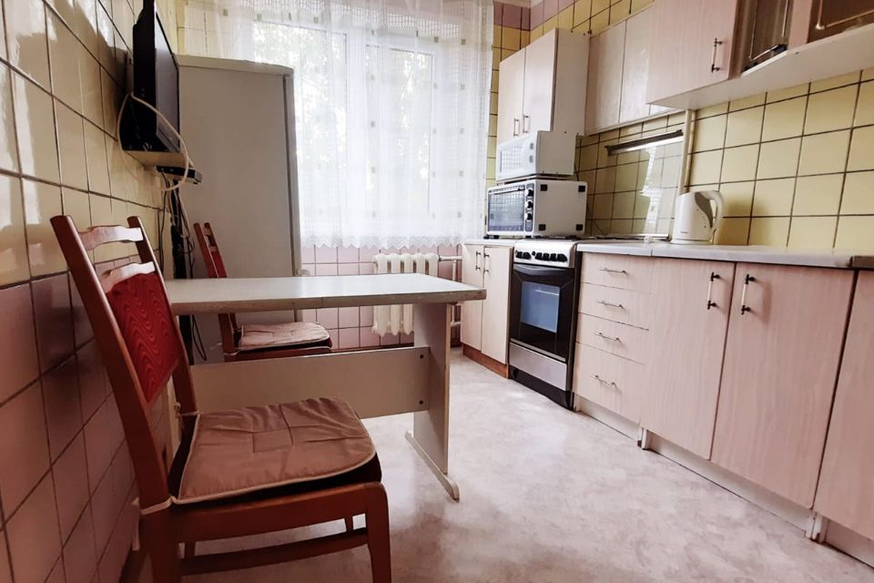Сдаётся 3-комнатная квартира, 56 м²