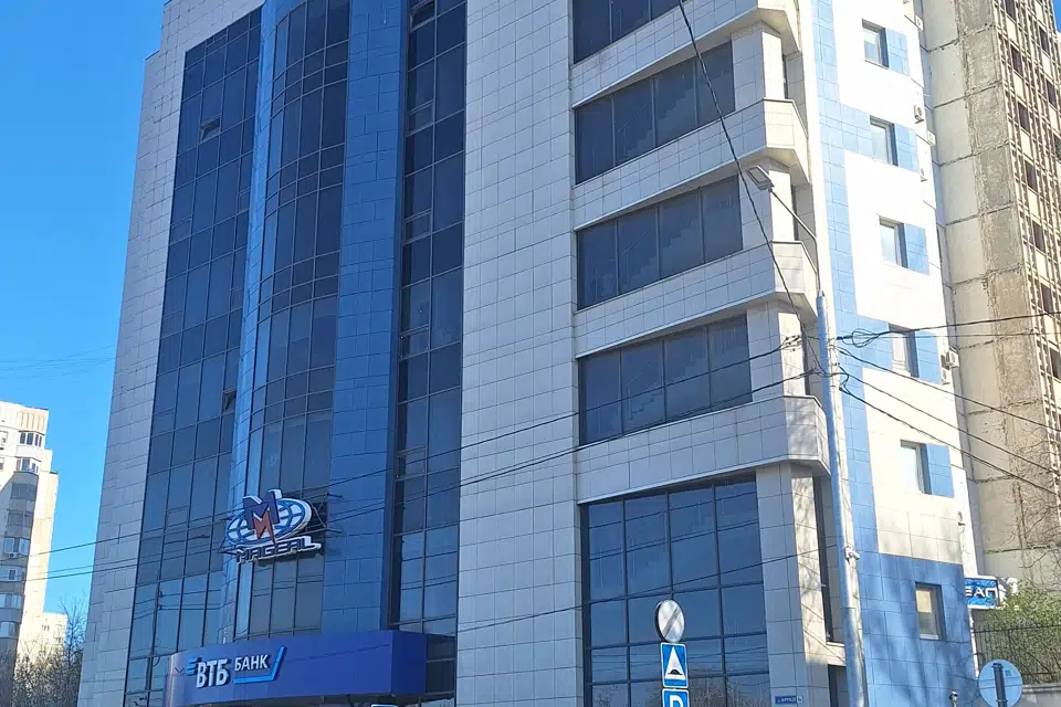 Сдаётся офис, 238 м²