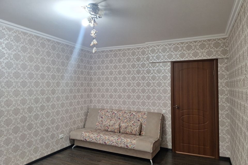 Сдаётся 2-комнатная квартира, 65.6 м²