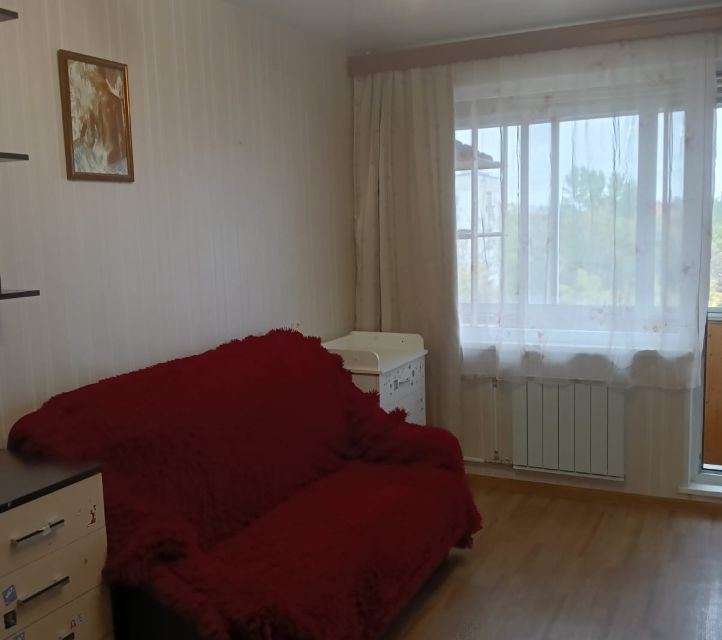 Сдаётся комната в 3-комн. квартире, 38 м²