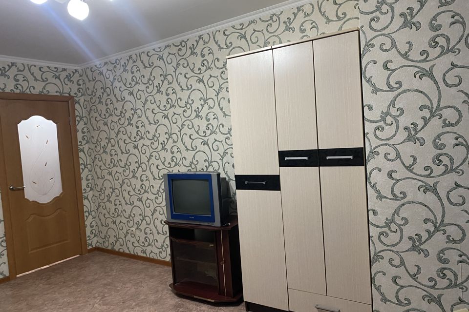 Сдаётся 1-комнатная квартира, 42 м²
