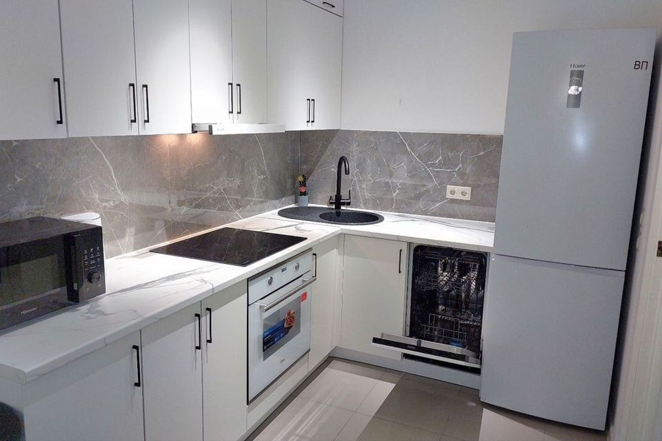 Сдаётся 1-комнатная квартира, 48 м²