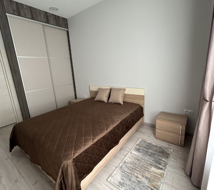 Сдаётся 2-комнатная квартира, 72 м²
