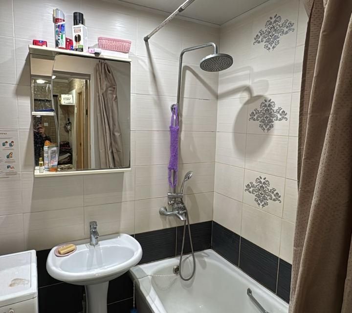 Сдаётся 2-комнатная квартира, 50.6 м²