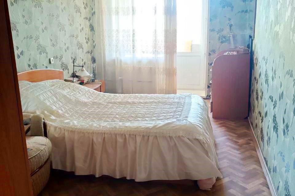 Сдаётся 2-комнатная квартира, 52.5 м²