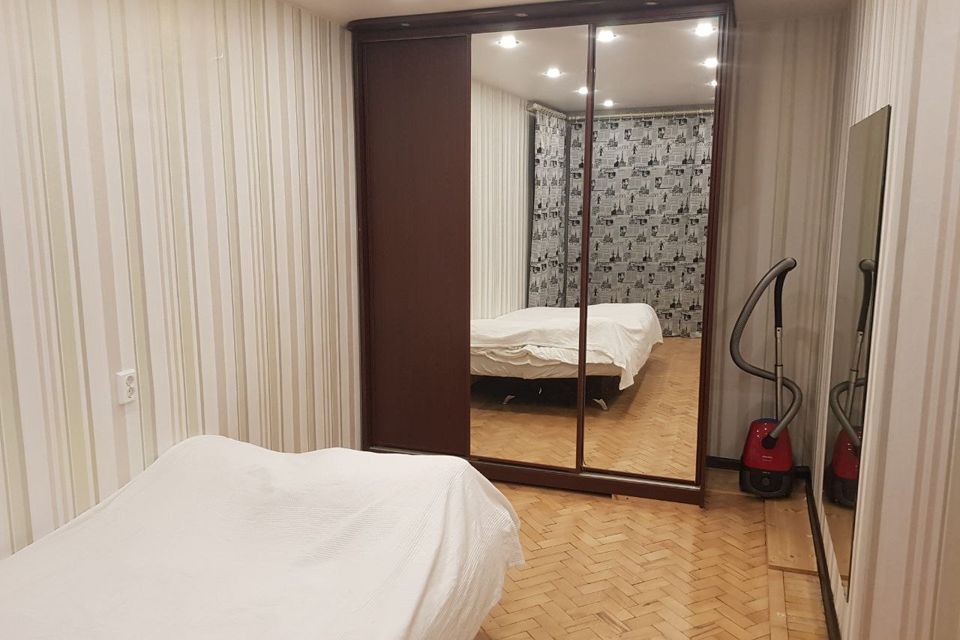 Сдаётся 1-комнатная квартира, 33 м²