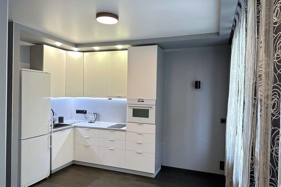 Сдаётся 1-комнатная квартира, 46 м²