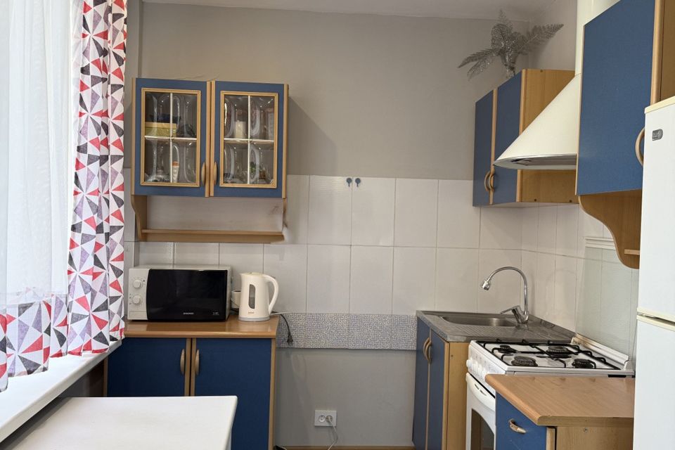 Сдаётся 2-комнатная квартира, 43 м²