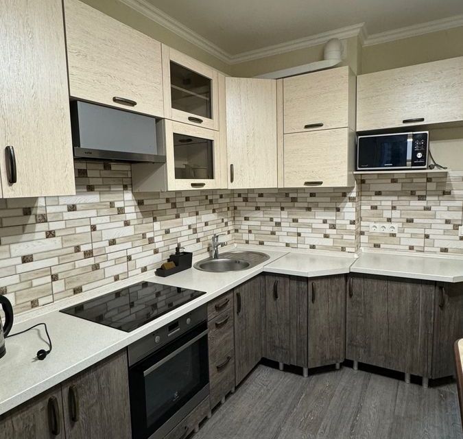 Сдаётся 1-комнатная квартира, 37 м²