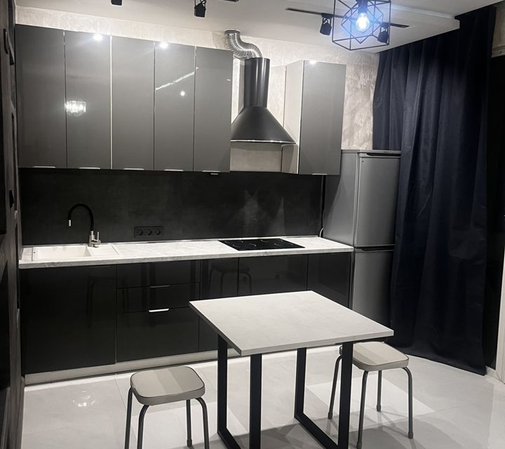 Сдаётся 1-комнатная квартира, 47 м²