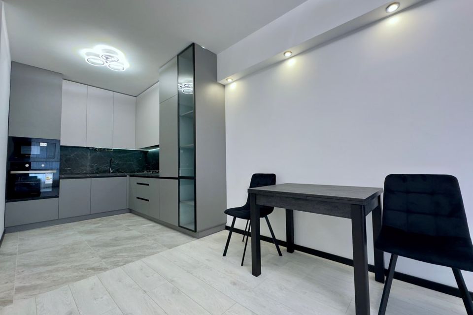 Сдаётся 1-комнатная квартира, 37 м²